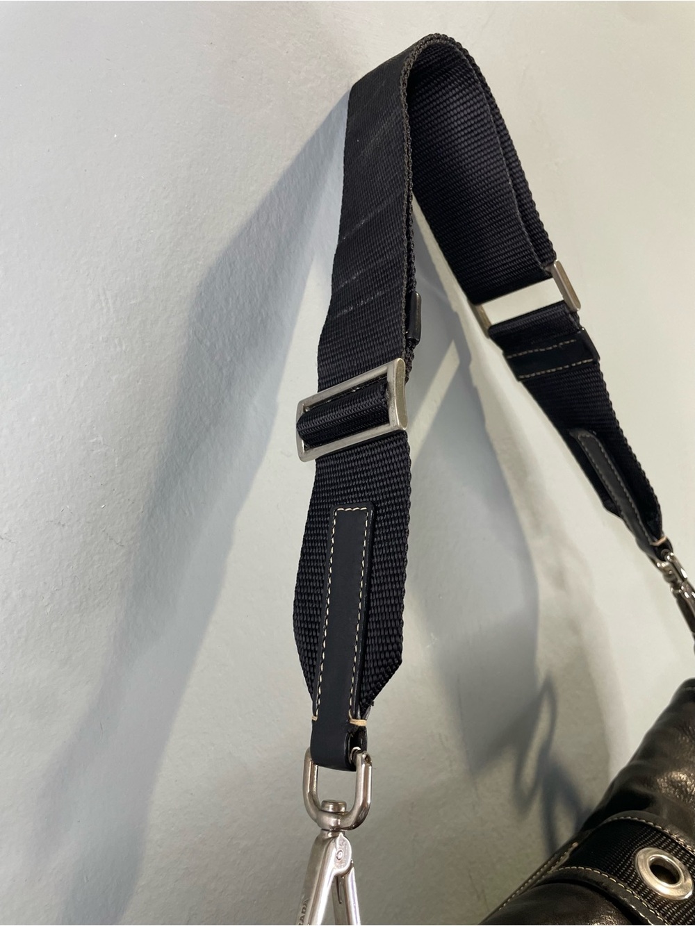 Prada Vintage all calfskin Y2K shoulder bag - Picture 8 of 10